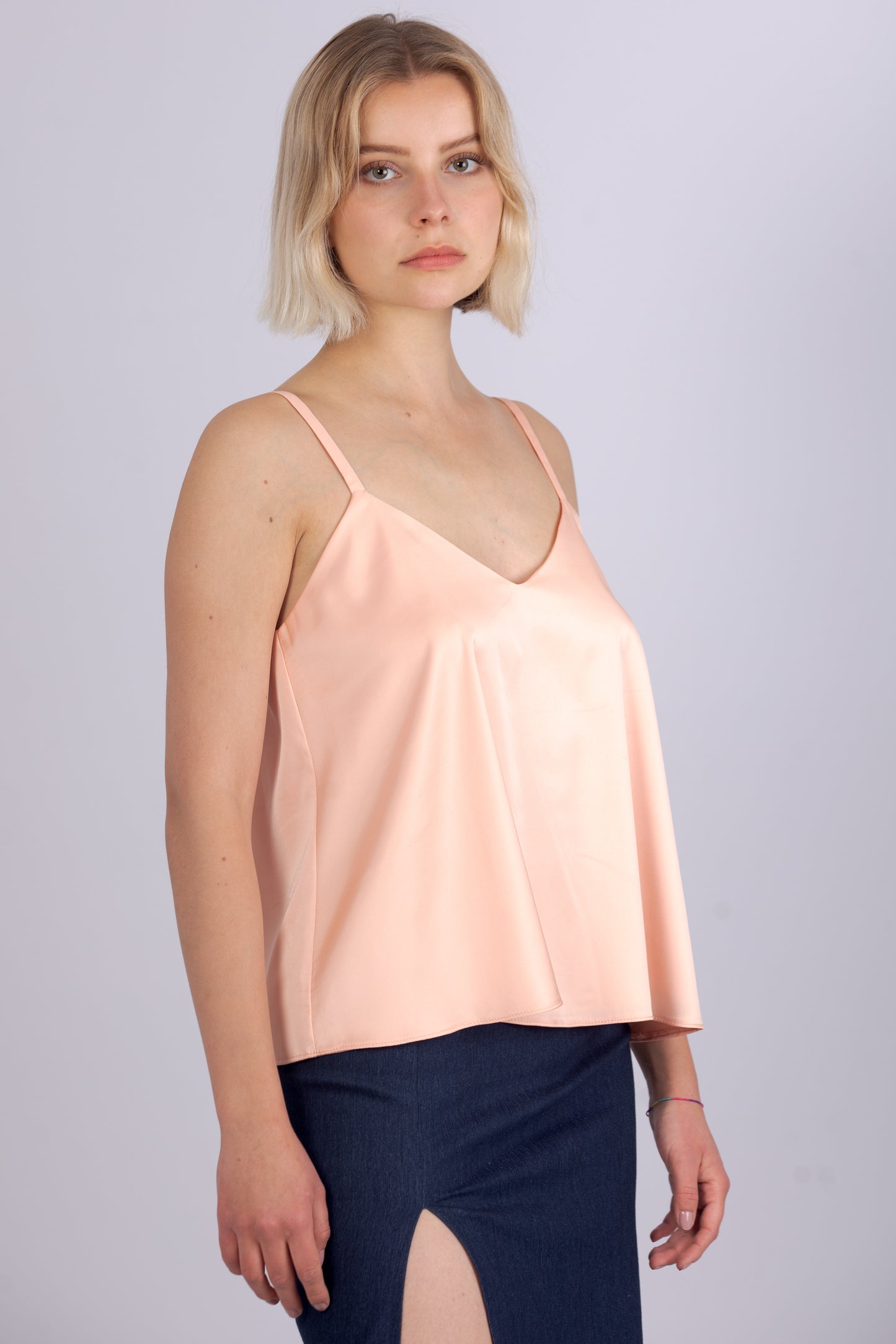 Top semplice in Satin - Pesca